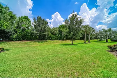 17226 Seaford Way, Lakewood Ranch, FL 34202 - Photo 41