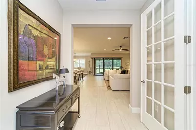 17226 Seaford Way, Lakewood Ranch, FL 34202 - Photo 5