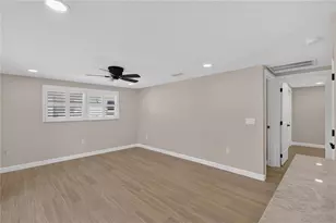 6154 Midnight Pass Rd, Sarasota, FL 34242 - Photo 15