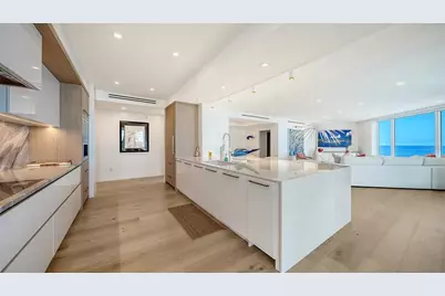 455 Longboat Club Road #905, Longboat Key, FL 34228 - Photo 25