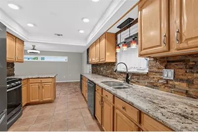 6450 31st Terrace N, Saint Petersburg, FL 33710 - Photo 11