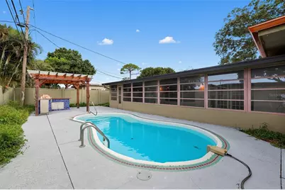 6450 31st Terrace N, Saint Petersburg, FL 33710 - Photo 3