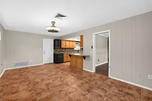 6450 31st Terrace N, Saint Petersburg, FL 33710 - Photo 13