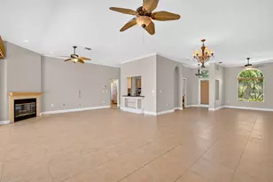 5410 61st St E, Bradenton, FL 34203 - Photo 15