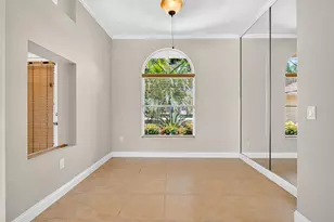 5410 61st St E, Bradenton, FL 34203 - Photo 7