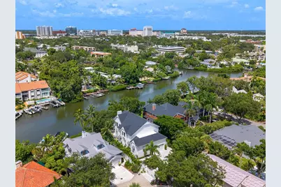 1621 Bay Point Court, Sarasota, FL 34236 - Photo 3
