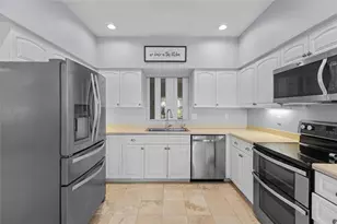 3659 Torrey Pines Blvd, Sarasota, FL 34238 - Photo 19