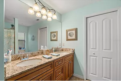 7219 34th Street E, Sarasota, FL 34243 - Photo 15