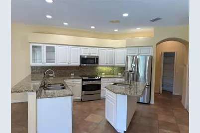 8544 Park Shore Lane, Sarasota, FL 34238 - Photo 11