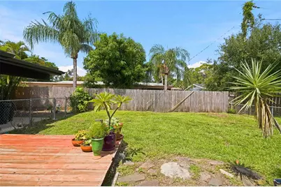 6332 Pauline Avenue, Sarasota, FL 34231 - Photo 21