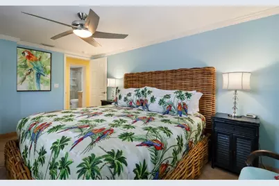 125 Crescent Drive, Anna Maria, FL 34216 - Photo 17