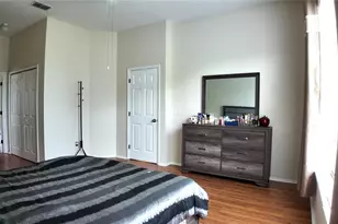 207 39th St E, Bradenton, FL 34208 - Photo 15