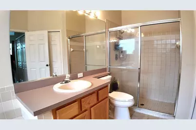 207 39th Street E, Bradenton, FL 34208 - Photo 21