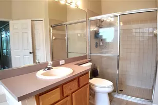 207 39th St E, Bradenton, FL 34208 - Photo 21