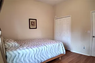 207 39th St E, Bradenton, FL 34208 - Photo 25