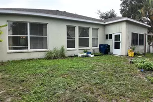 207 39th St E, Bradenton, FL 34208 - Photo 31