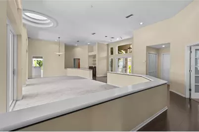 5166 Kestral Park Terrace, Sarasota, FL 34231 - Photo 7