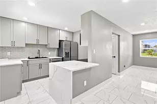 3102 19th Ave W, Bradenton, FL 34205 - Photo 17