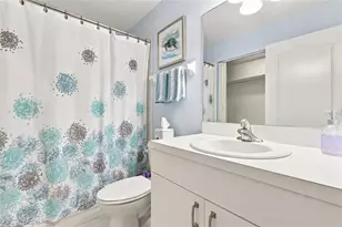 8735 Olde Hickory Ave, Sarasota, FL 34238 - Photo 25