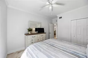 5726 Ashton Lake Dr, Sarasota, FL 34231 - Photo 23