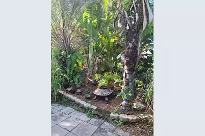 135 Englewood Heights Road, Englewood, FL 34223 - Photo 5