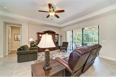 517 Chantilly Trail, Bradenton, FL 34212 - Photo 11