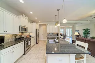 517 Chantilly Trail, Bradenton, FL 34212 - Photo 17