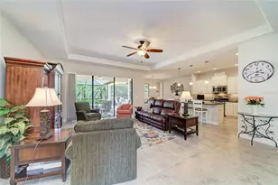 517 Chantilly Trail, Bradenton, FL 34212 - Photo 9