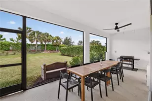 9284 Tequila Sunrise Dr, Sarasota, FL 34241 - Photo 31