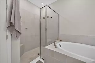 9284 Tequila Sunrise Dr, Sarasota, FL 34241 - Photo 25