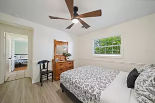 1211 Angela Maria Rd, Sarasota, FL 34243 - Photo 23