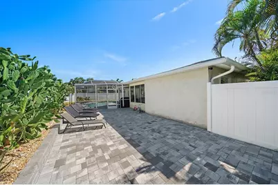 1211 Angela Maria Road, Sarasota, FL 34243 - Photo 33