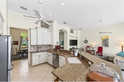 8003 Spring Marsh Drive, Bradenton, FL 34201 - Photo 5