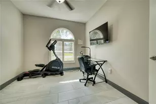 9005 69th Ave E, Palmetto, FL 34221 - Photo 9