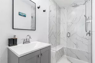 3856 Monica Pkwy, Sarasota, FL 34235 - Photo 13