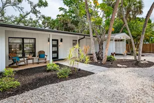 445 Reid St, Sarasota, FL 34242 - Photo 1
