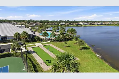 6538 Rosehill Farm Run, Lakewood Ranch, FL 34211 - Photo 51