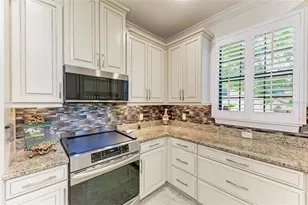 8737 Bellussi Dr, Sarasota, FL 34238 - Photo 19