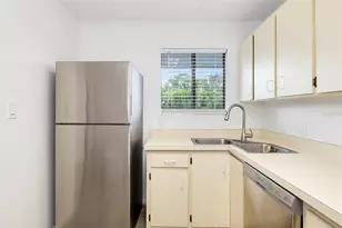6033 34th Street W, Bradenton, FL 34210 - Photo 9