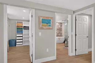401 63rd St, Holmes Beach, FL 34217 - Photo 25