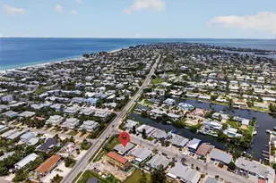 401 63rd St, Holmes Beach, FL 34217 - Photo 43