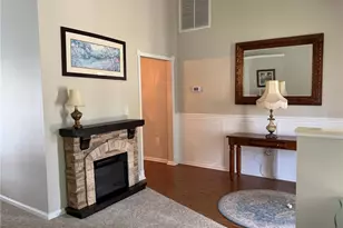 4007 78th Pl E, Sarasota, FL 34243 - Photo 17