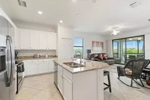 16904 Vardon Ter, Lakewood Ranch, FL 34211 - Photo 7