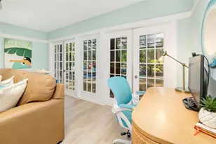 6343 Hollywood Blvd, Sarasota, FL 34231 - Photo 9
