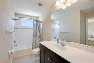 12566 Shimmering Oak Circle, Venice, FL 34293 - Photo 19