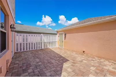 12566 Shimmering Oak Circle, Venice, FL 34293 - Photo 27