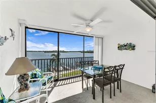 8977 Midnight Pass Rd, Sarasota, FL 34242 - Photo 17