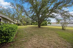 231 Southampton Ln, Venice, FL 34293 - Photo 35