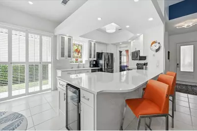 5735 Ferrara Drive, Sarasota, FL 34238 - Photo 17