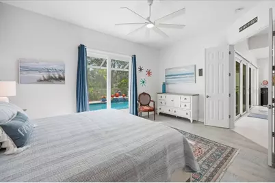 5735 Ferrara Drive, Sarasota, FL 34238 - Photo 21